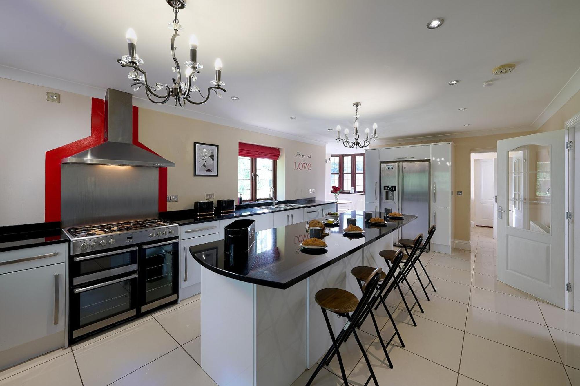 Spacious Home For Large Families And Contractors Wolverhampton Ngoại thất bức ảnh