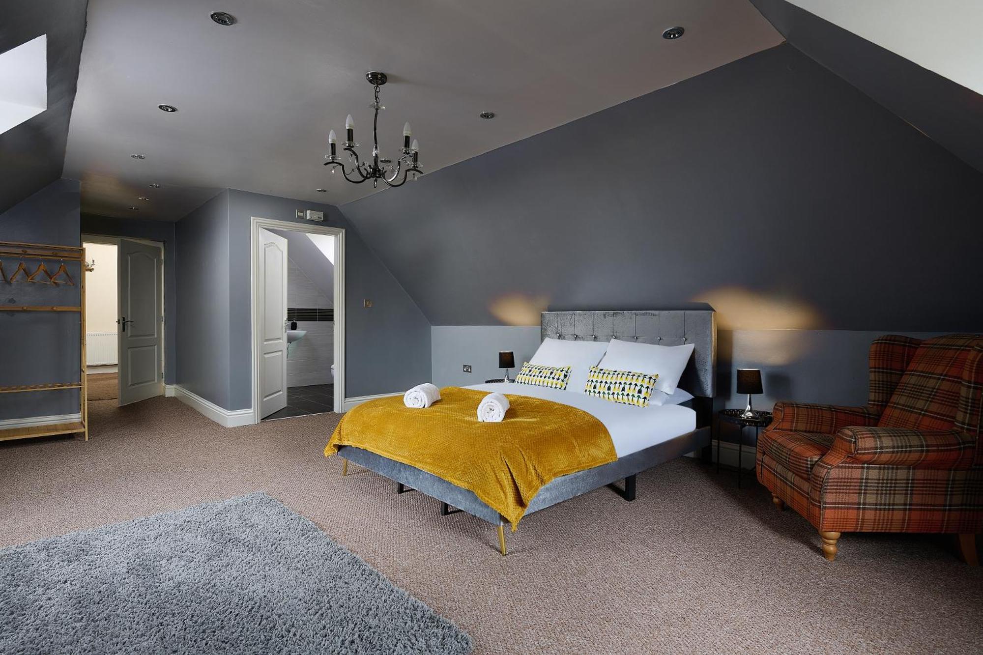 Spacious Home For Large Families And Contractors Wolverhampton Ngoại thất bức ảnh