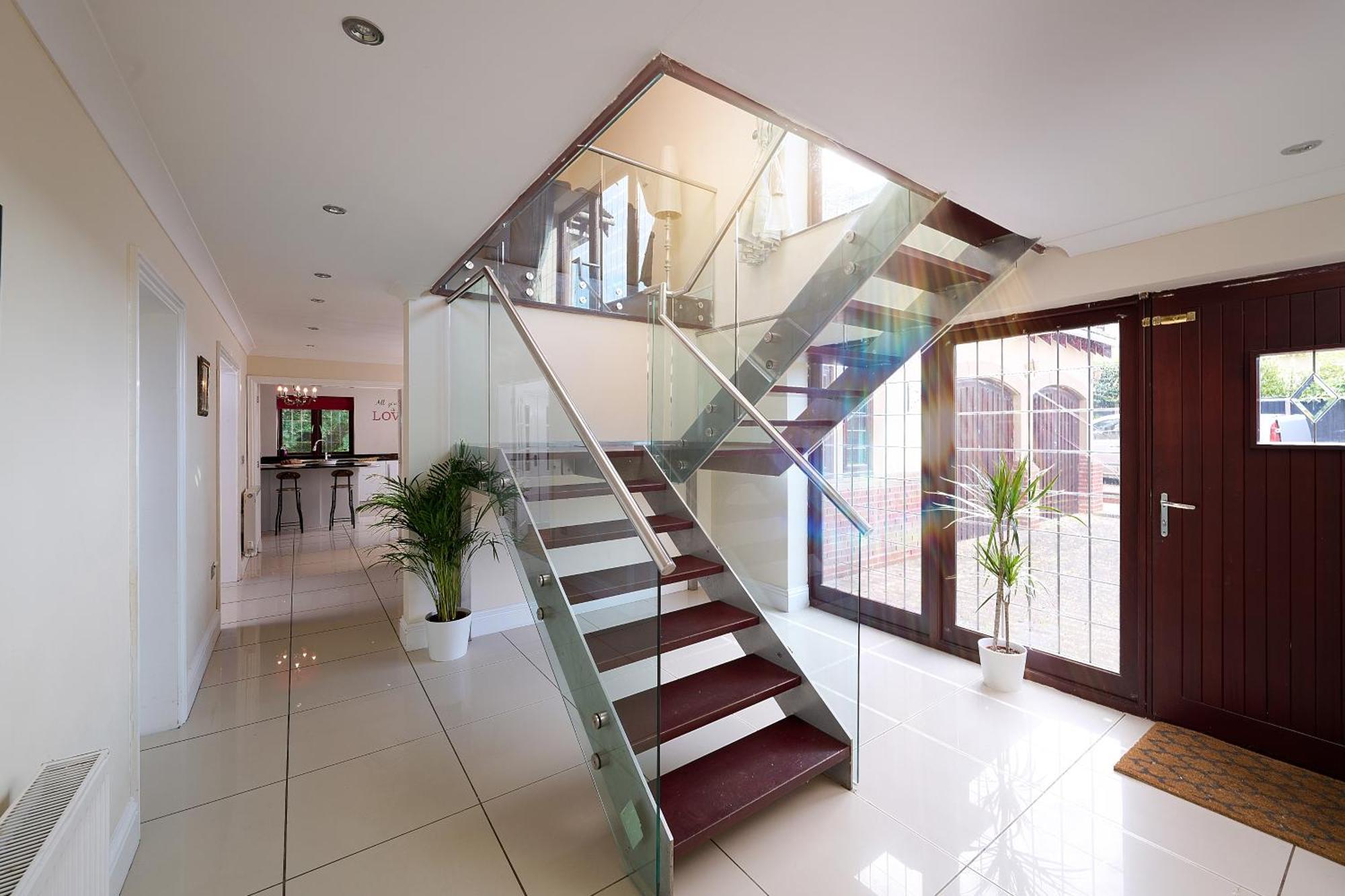 Spacious Home For Large Families And Contractors Wolverhampton Ngoại thất bức ảnh