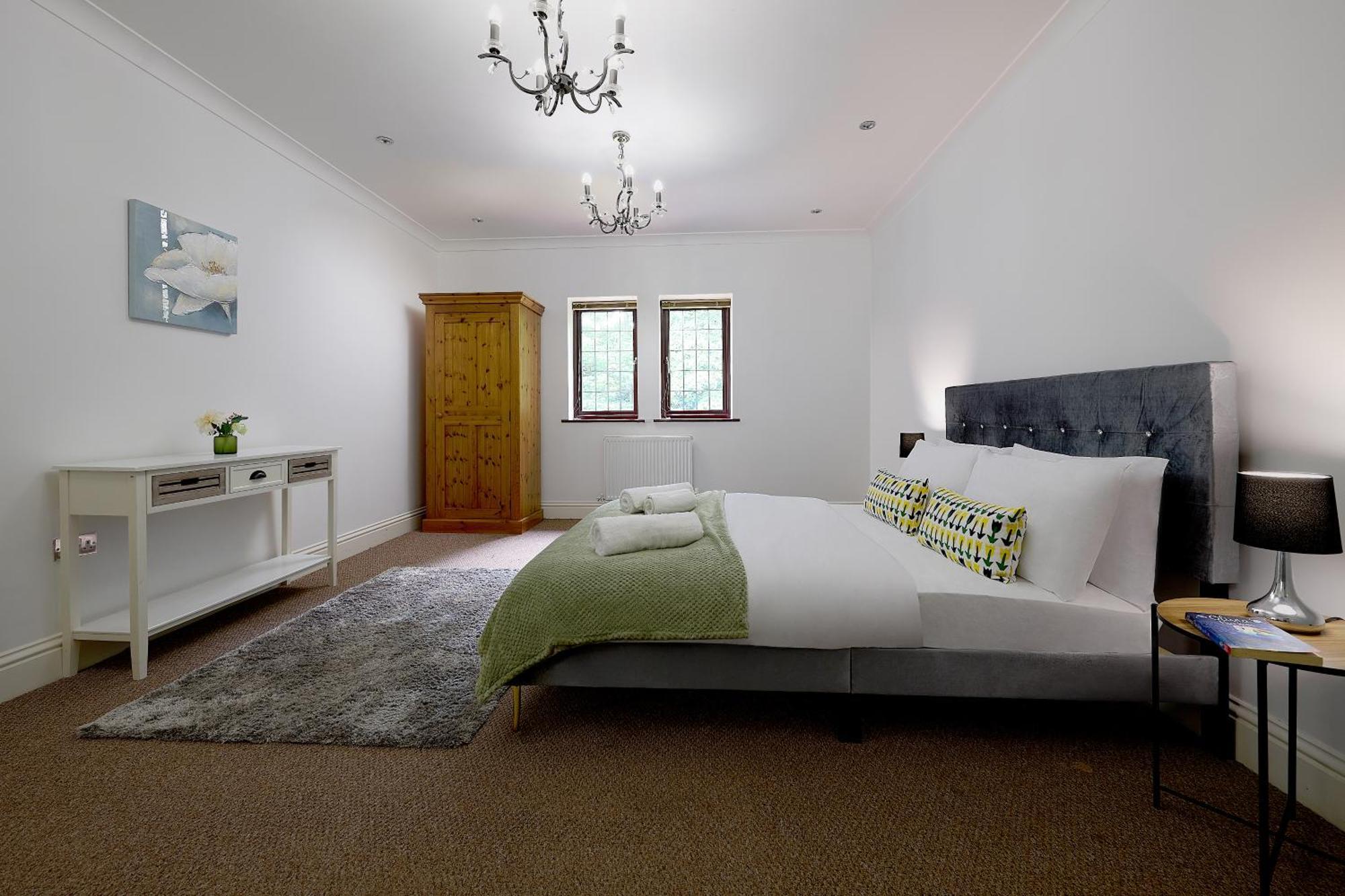 Spacious Home For Large Families And Contractors Wolverhampton Ngoại thất bức ảnh